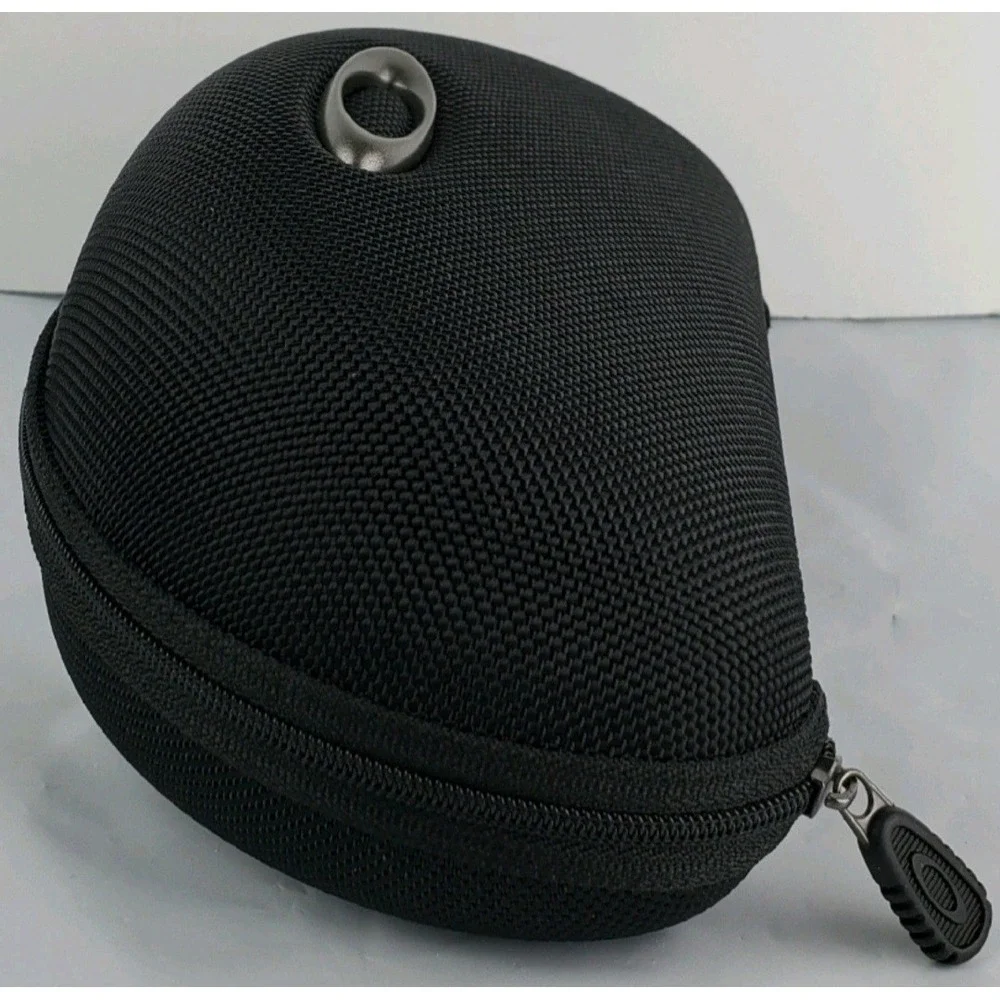 OAKLEY Soft Vault Zippered Sunglass Case, Black